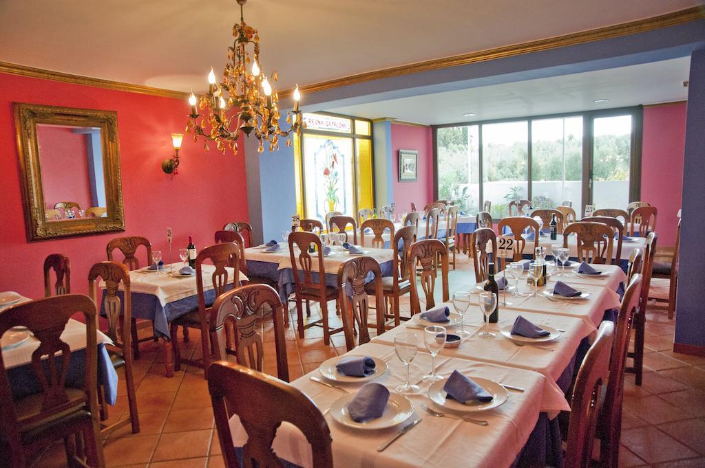 Hostal Restaurante Reina El Tejar Exteriör bild